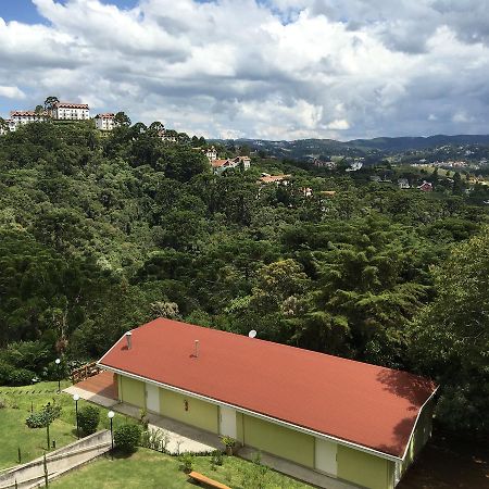 Apartamento Yy Hiver Campos do Jordão Екстериор снимка